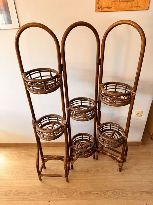 Kwietnik rattanowy skladany stojak na kwiatki rattan organizer prl