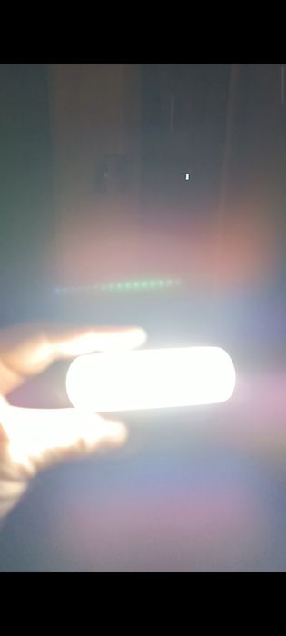 Великі фонарики ліхтарі налобні дуже яркі і у 2 дешевше ніж на ринку.