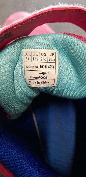 Buty dla dziewczynki 34