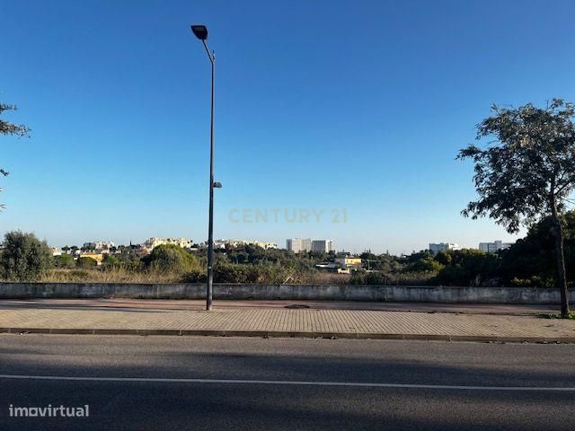Terreno para construção no Algarve em  Albufeira.