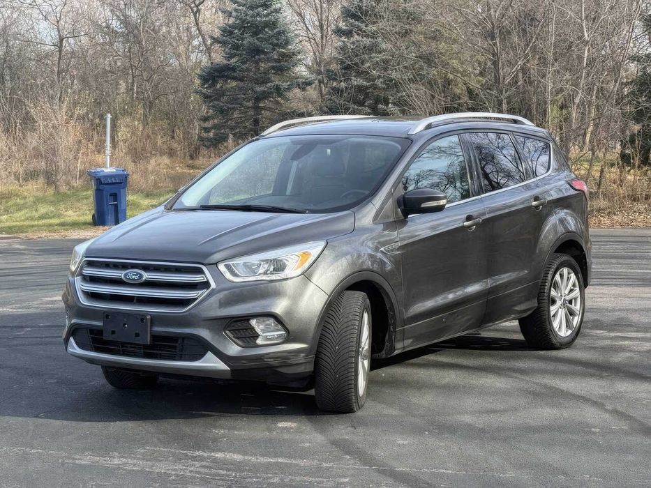 Ford Escape Titanium      2017