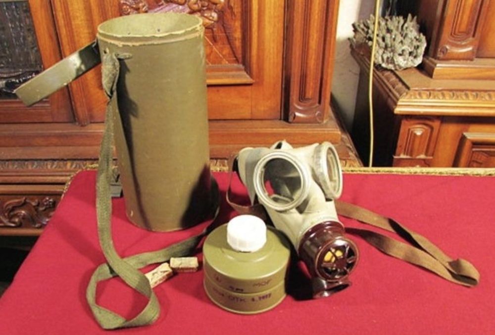 Maska gazowa 1964 rok dla kolekcjonerów