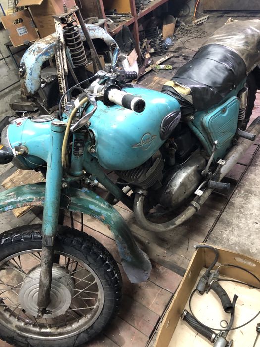 Продам мотоцикл иж  поанета 3