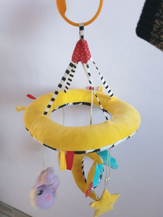 Підвіска на кроватку.