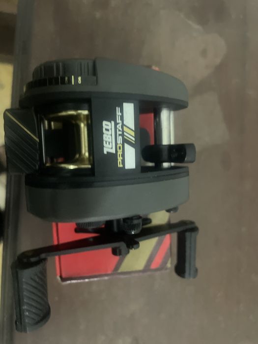 Carreto de pesca marca ZEBCO modelo pro sraff 220