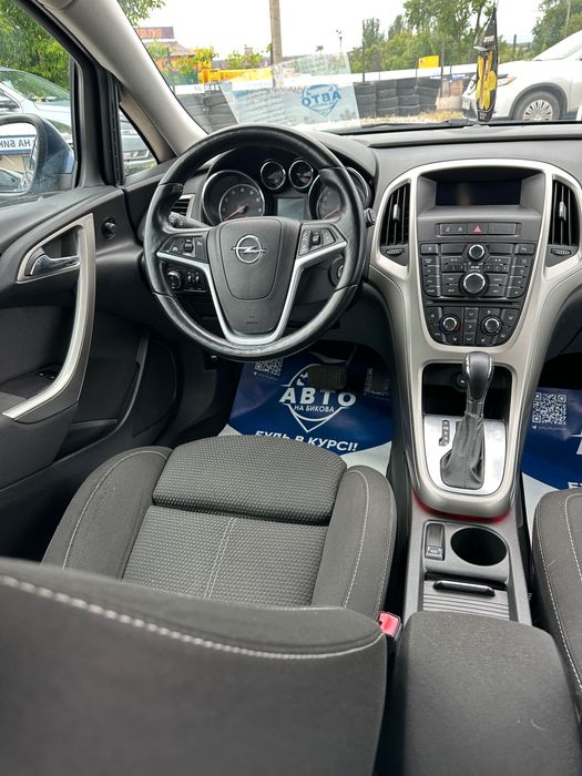 Продам Opel Astra J 2012 рік можлива розстрочка, кредит, обмін!