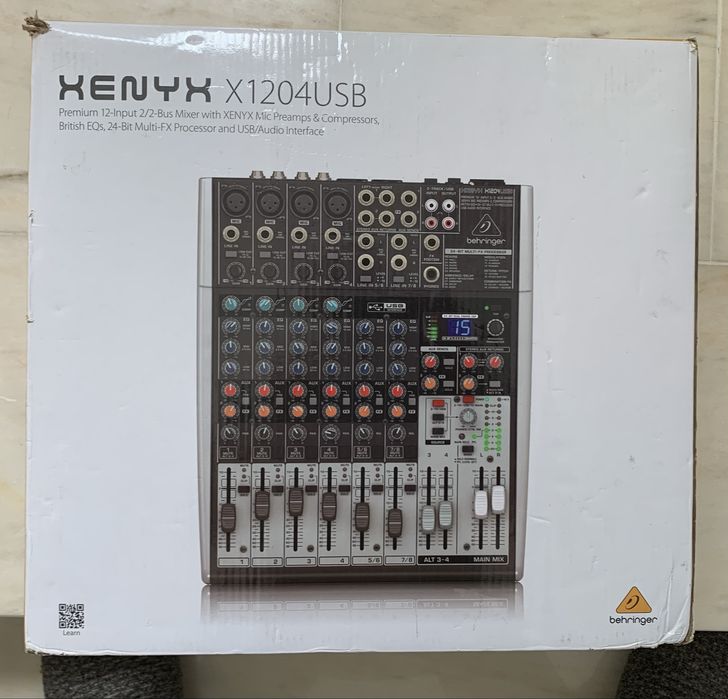Behringer XENYX X 1204 USB Mesa de mistura