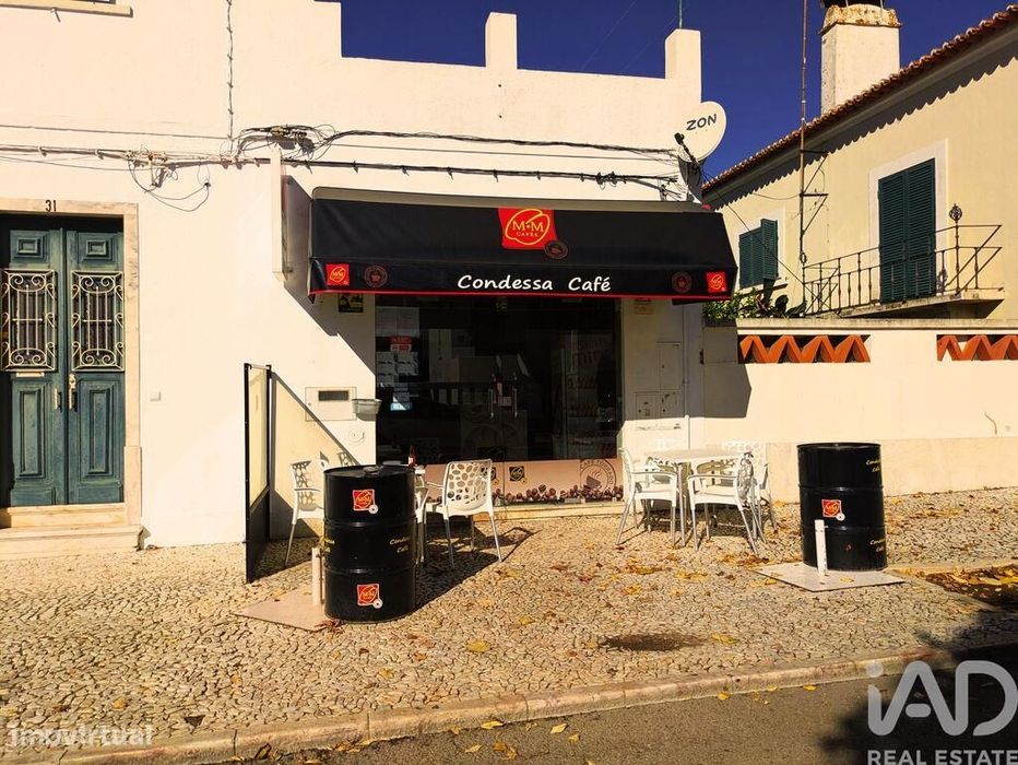 Loja / Estabelecimento Comercial em Estremoz (Santa Maria e Santo Andr