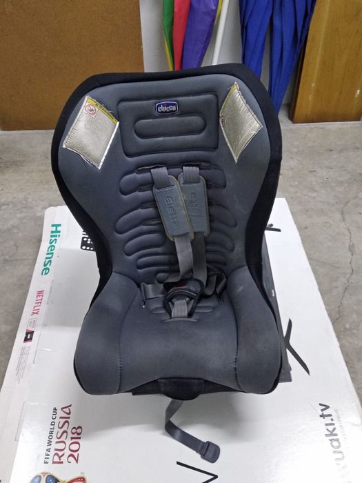 Cadeira auto de bebé