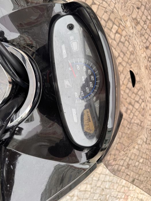 Vendo moto pcx 125 somente vendo