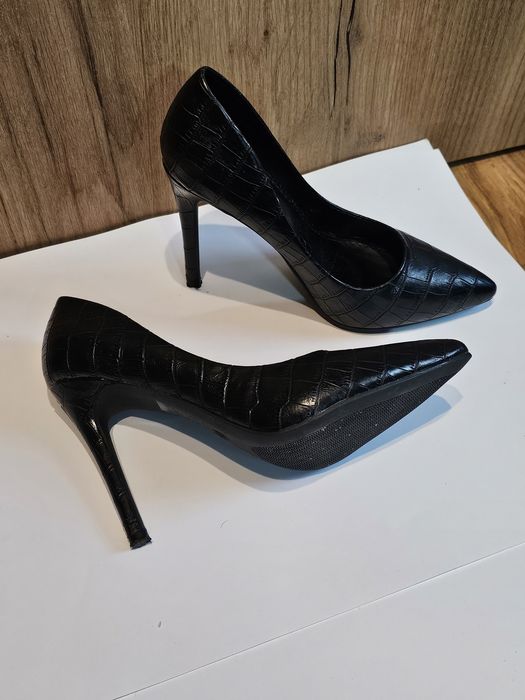Buty damskie szpilki rozmiar 35 za 11 zł