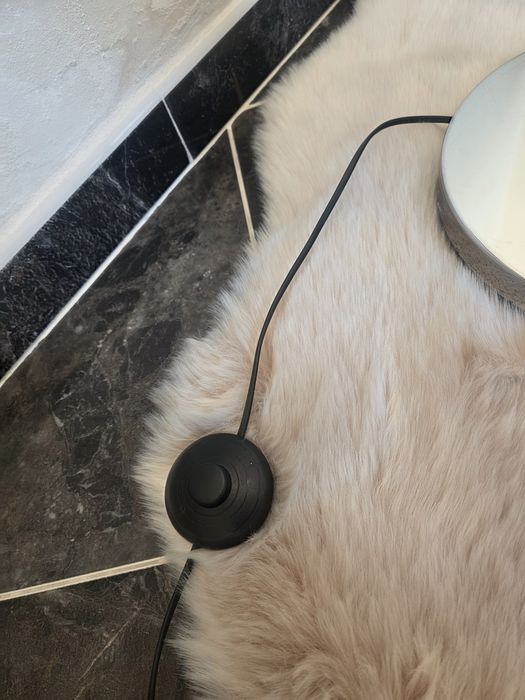 Vendo Candeeiro de pé alto