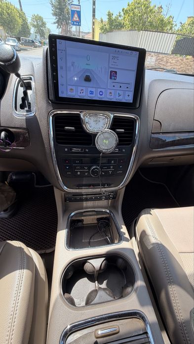 Chrysler Voyager