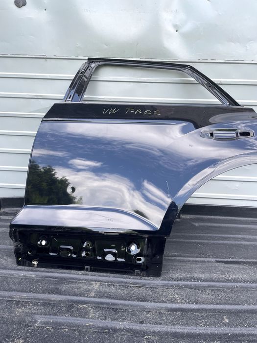 VW T-ROC Drzwi lewe tył tylne czarne części