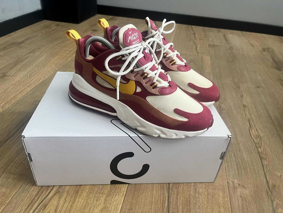 Buty Nike Air Max 270 React Noble red/Dark Sulfur rozmiar 39