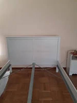 Cama de casal IKEA com colchão e estrado 140X200