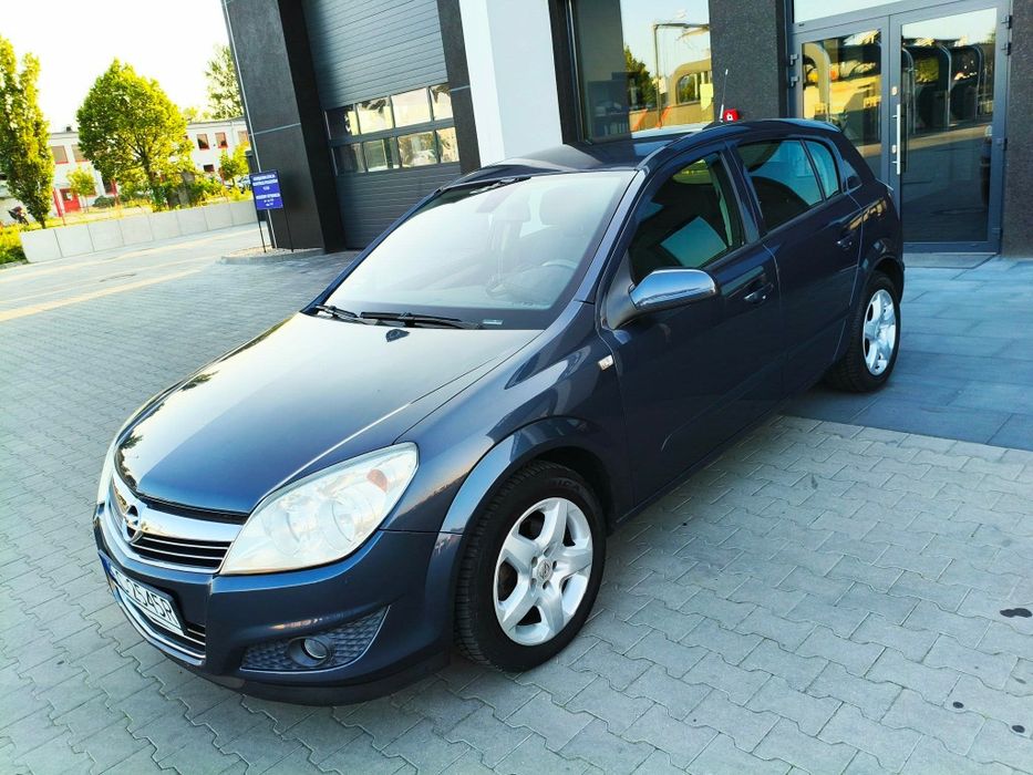 Opel Astra h z Automatyczną skrzynią biegów w BDB stanie!