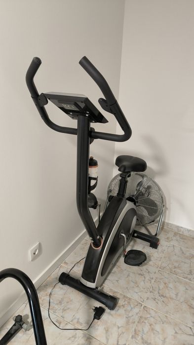 Bicicleta Estática Fitness com Ecrã Digital