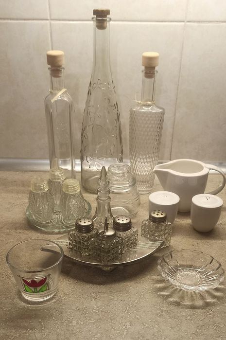 Наборы для специй. Бутылки.