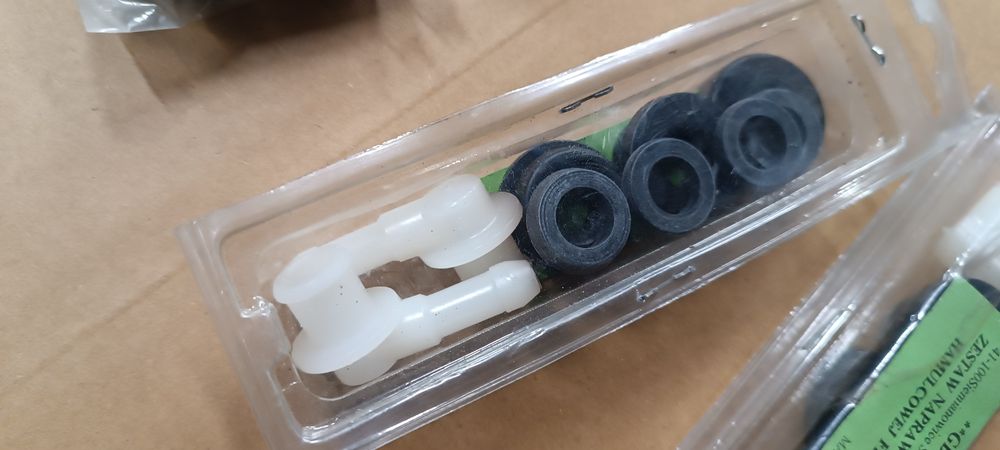 Fiat 126p Polonez 125p zestaw naprawczy pompy hamulcowej kompletny