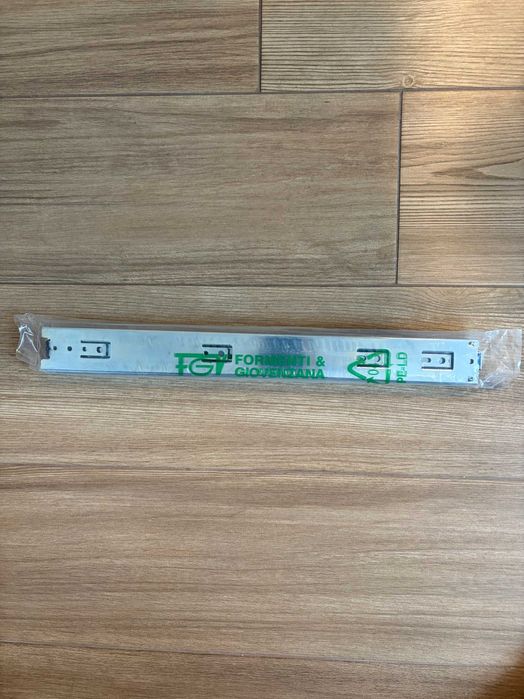 Corrediças novas para gavetas