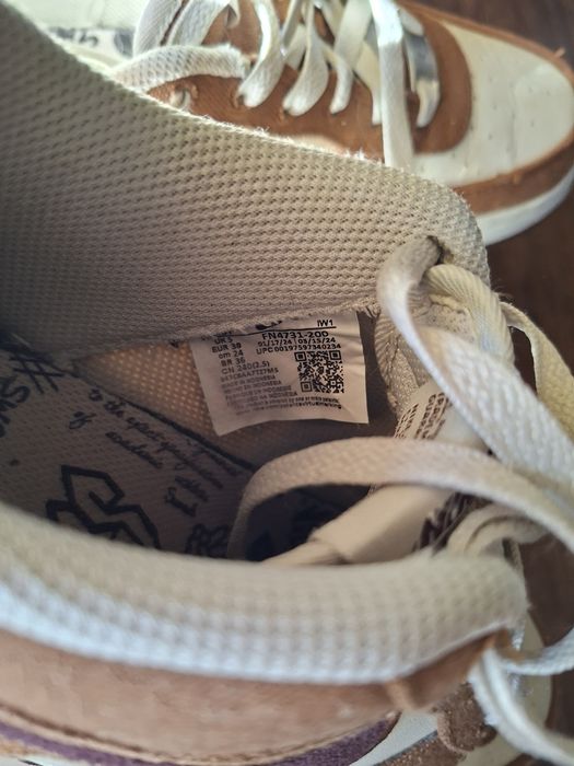 Nike Air Force 1 '07 LV8  jasnobrązowe sneakers(light british tan) z