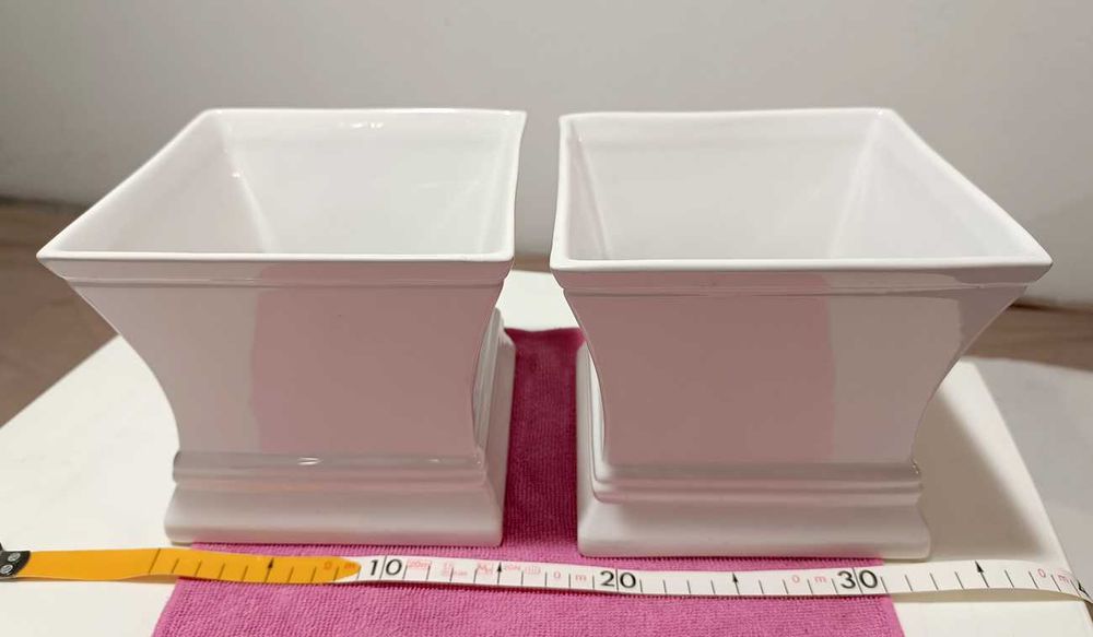 2 Vasos Quadrados Brancos para Jardim/Decoração