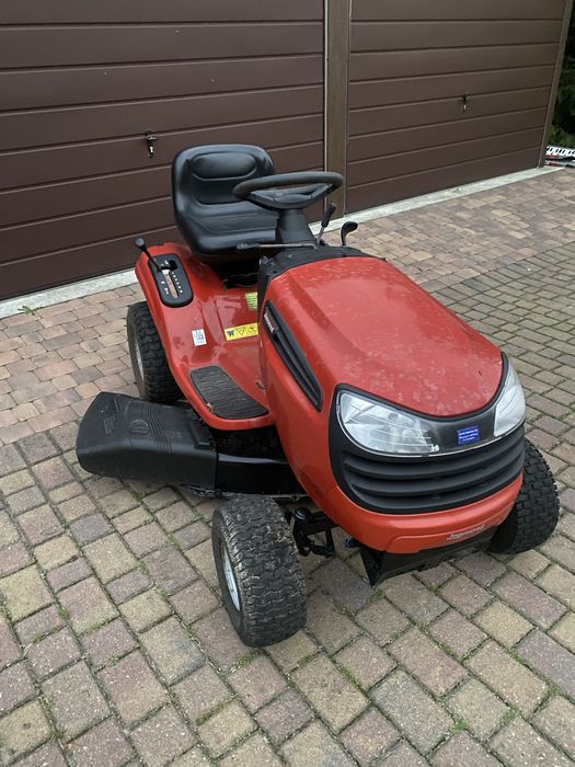 Traktorek kosiarka JONSERED 18,5 hp