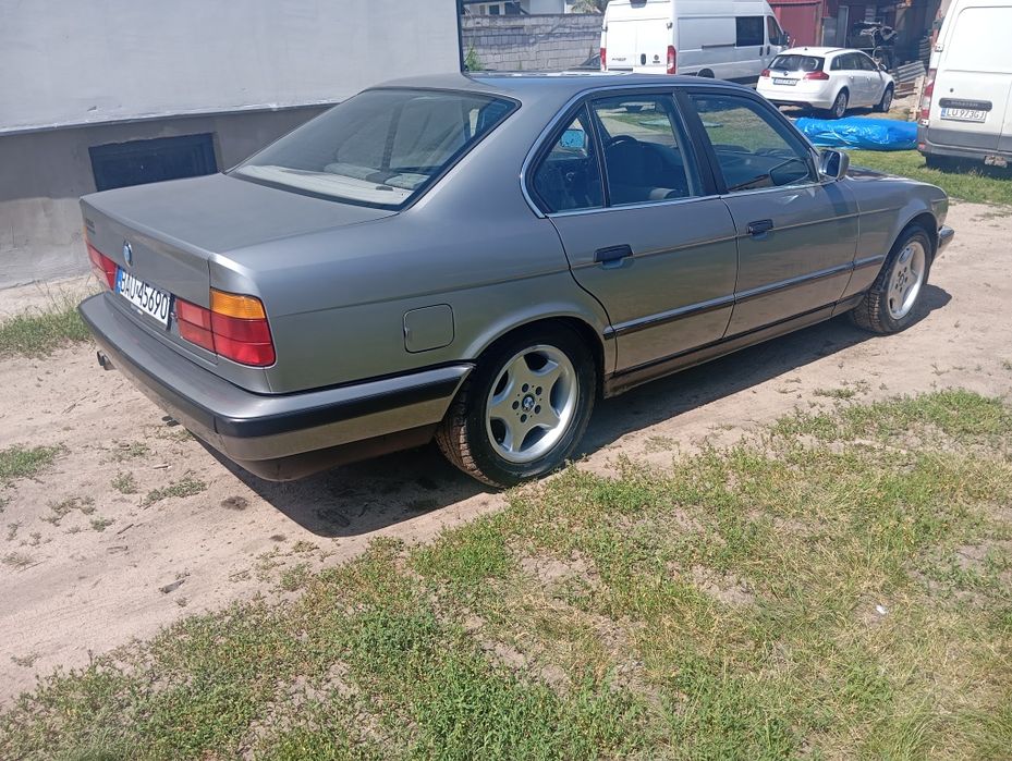 BMW E34 525i .170ps