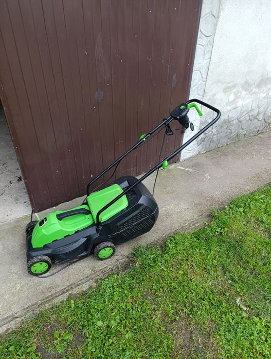 Косарка Grunhelm em6118m