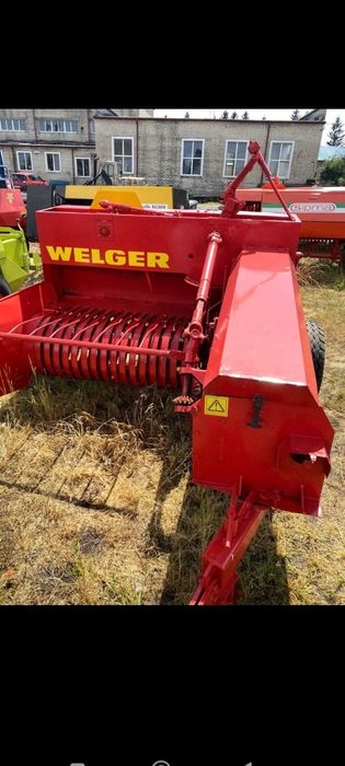Прес підбирач welger ap41