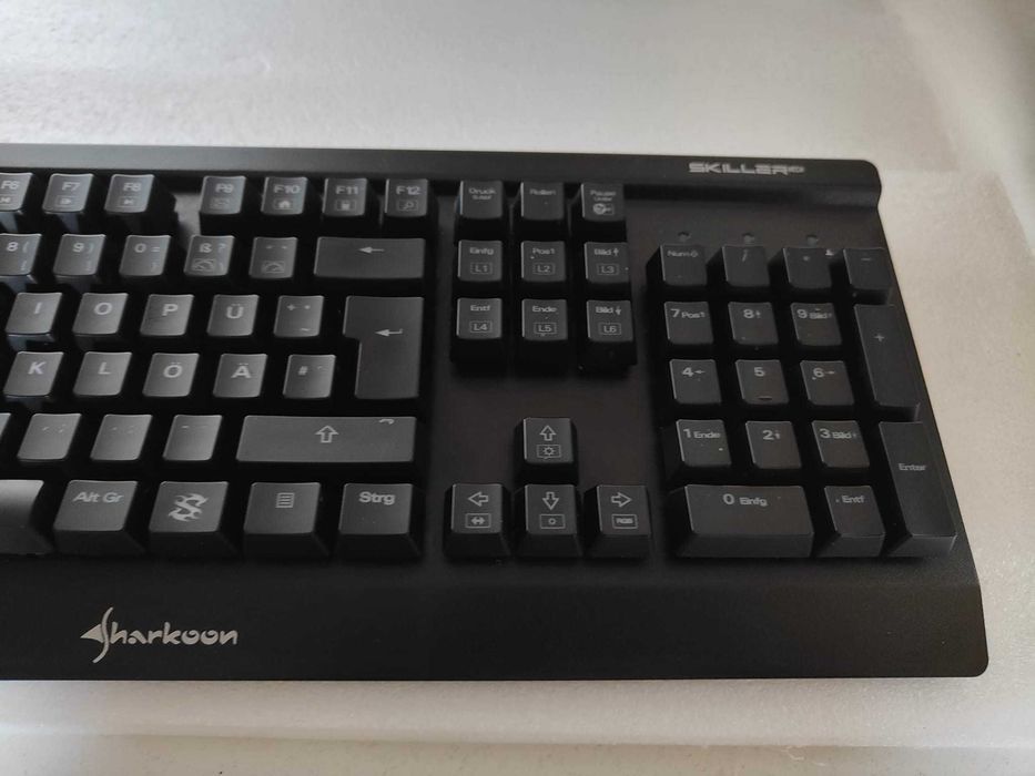 Klawiatura gamingowa Sharkoon Skiller SGK3 RGB USB