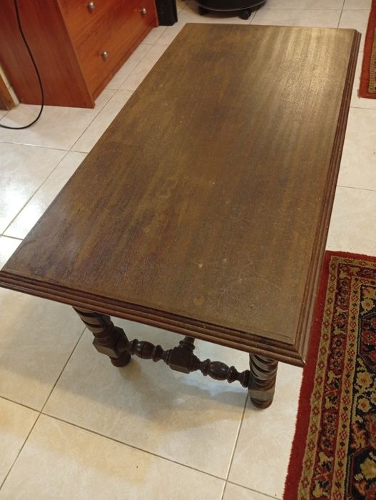 Mesa centro de sala em Pau Santo