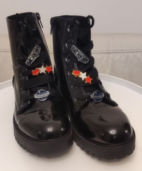 Buty glany lakierowane trapery rozmiar 35