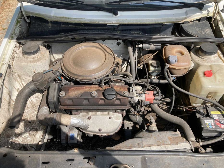 VW Golf 1.300 Gasolina 5 Velocidades (1988)