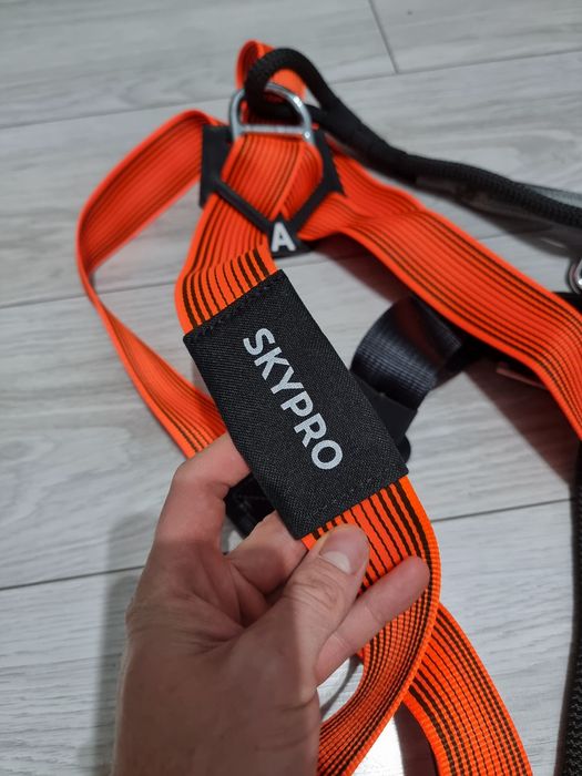 Szelki bezpieczeństwa z linką Skypro