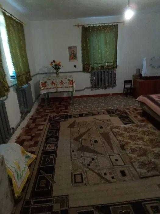 с. Мачухи, 5 км від Полтави. В продажу окремий будинок