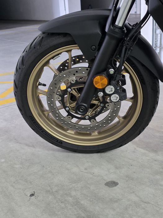 Yamaha Tracer 7 2023 c/ Extras – 11.000 km – Impecável