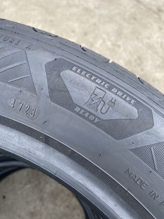 Шини 195 60R18 96H Good Year EfficientGrip