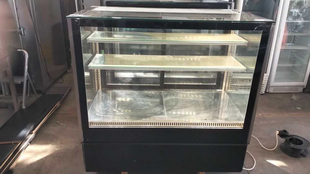 Vitrines cubicas refrigerada