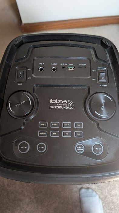 Coluna Portátil 400W