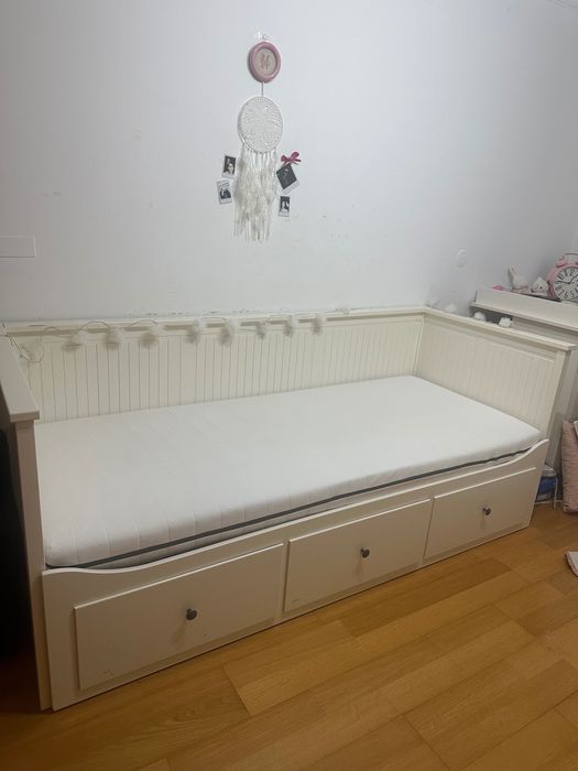 Cama de criança modelo IKEA