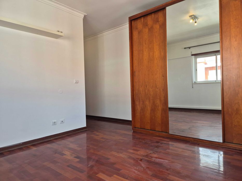 Apartamento T3 para arrendamento no Barreiro