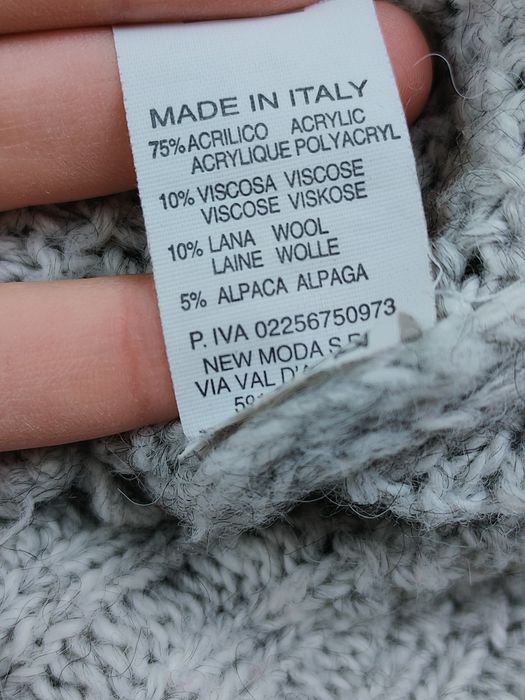 Szary basic sweter i damski z długim rękawem sweterek z dzianiny basic