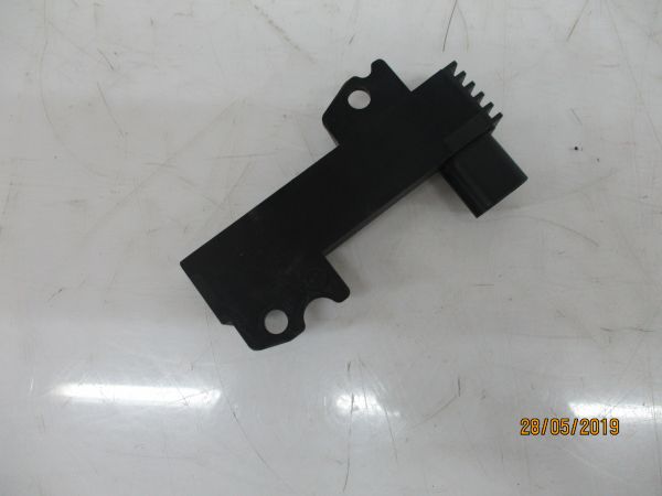 Amplificador de antena FORD Kuga II (DM2)