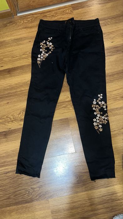 Elastyczne spodnie dżinsowe czarne jak nowe damskie 40 L
