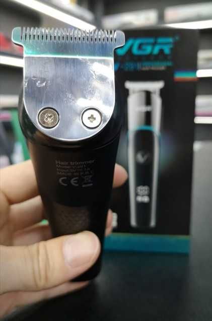 Машинка для стрижки тример VGR V-291 з LED-дисплеєм тиха робота