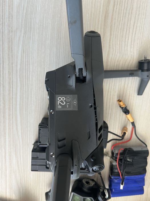 MAVIC 3 PRO битий