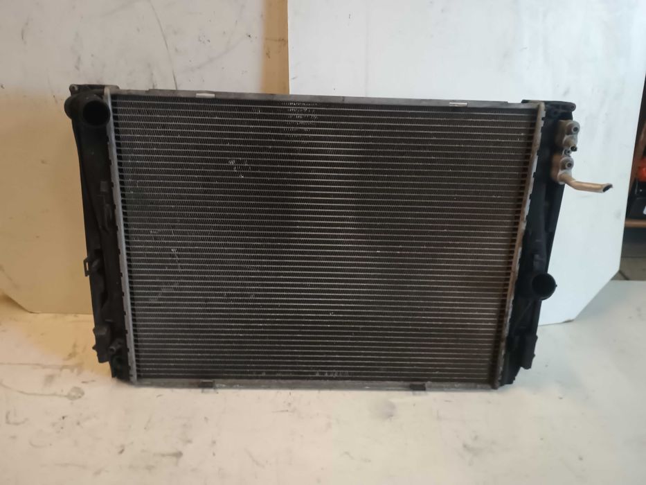 Chłodnica silnika BMW 3 e90 e91 2,0 N43 Oryginał używana sprawna