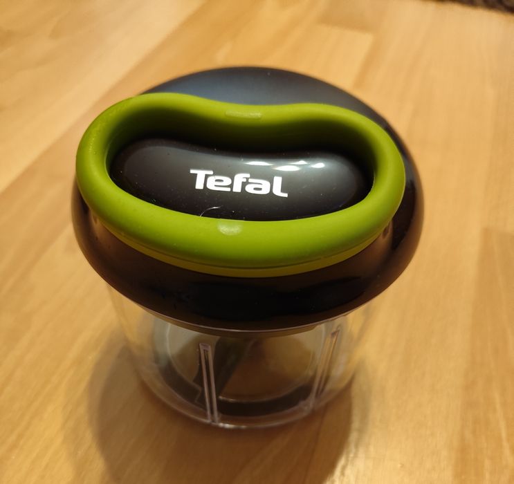 Rozgrabniacz tefal 900 ml.